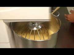 फ्लेक के साथ तत्काल सूखा खमीर खाद्य ग्रेड इमल्सीफायर